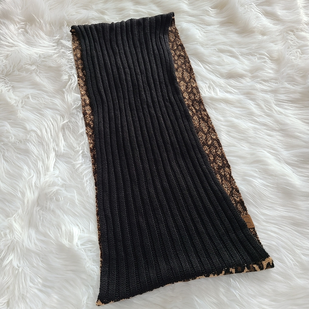 C.C Cheetah Black Infinity Scarf Soft Knit Leopard Boutique Western Sweater Wrap - Picture 2 of 3